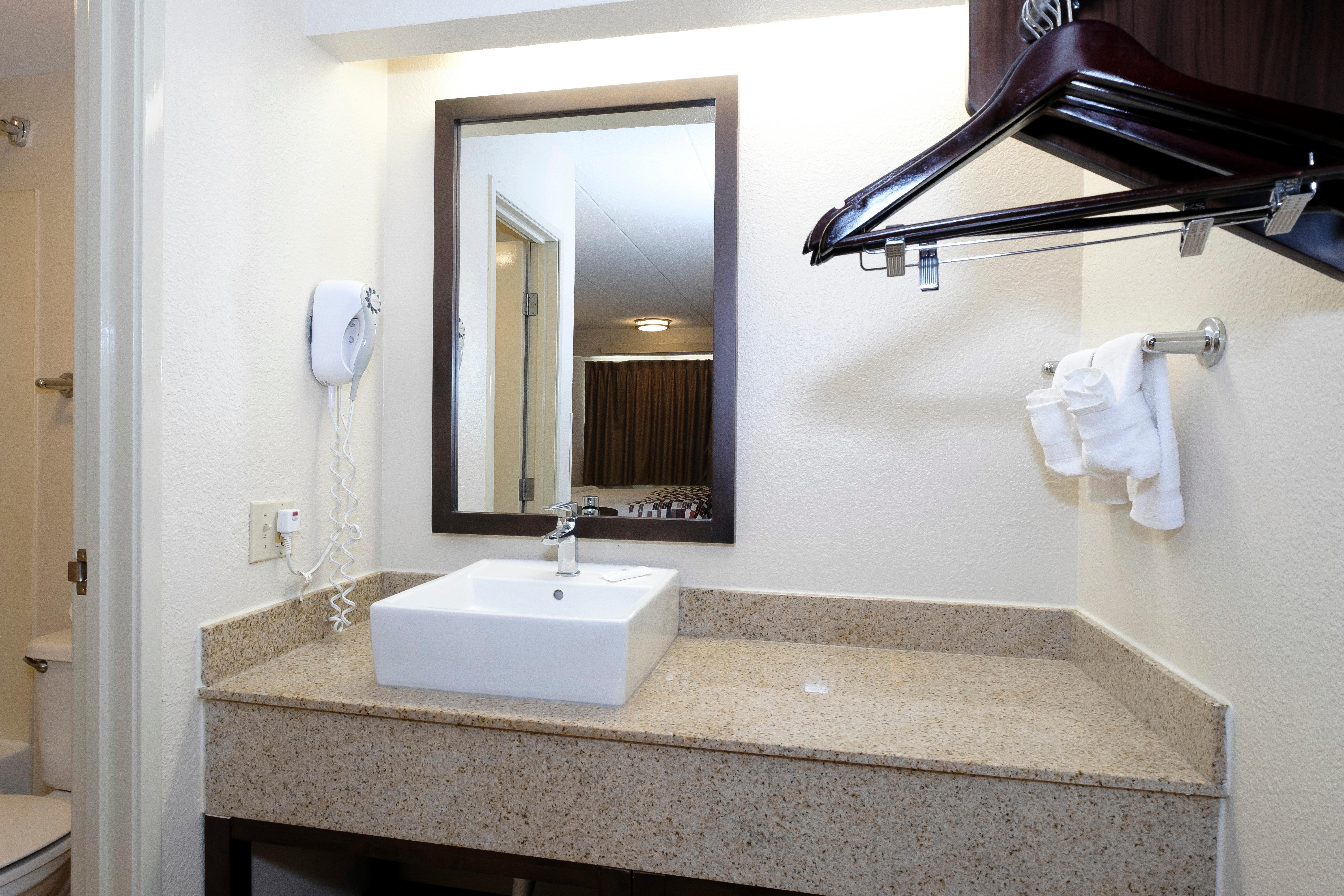 Red Roof Inn Aberdeen Ngoại thất bức ảnh