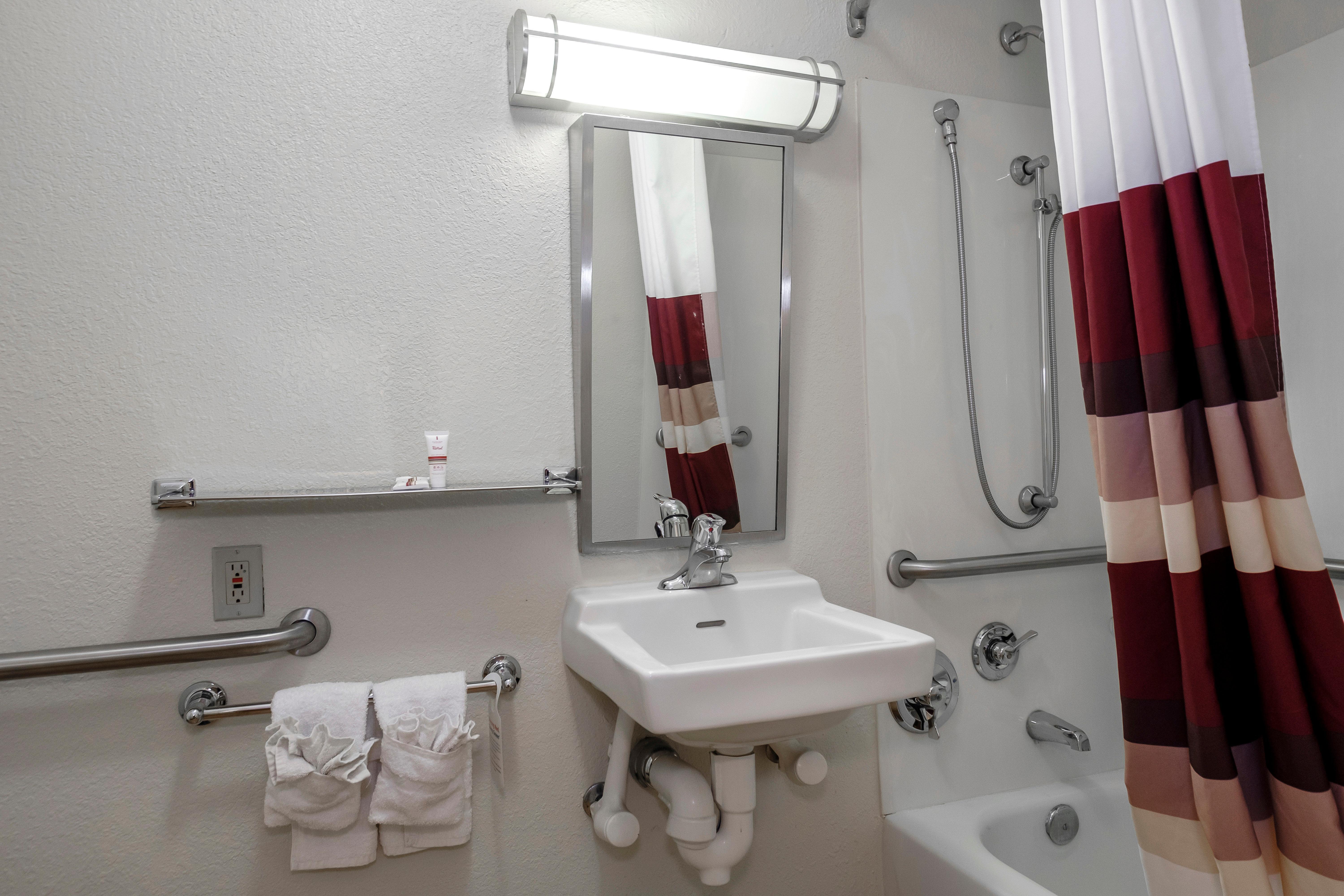 Red Roof Inn Aberdeen Ngoại thất bức ảnh